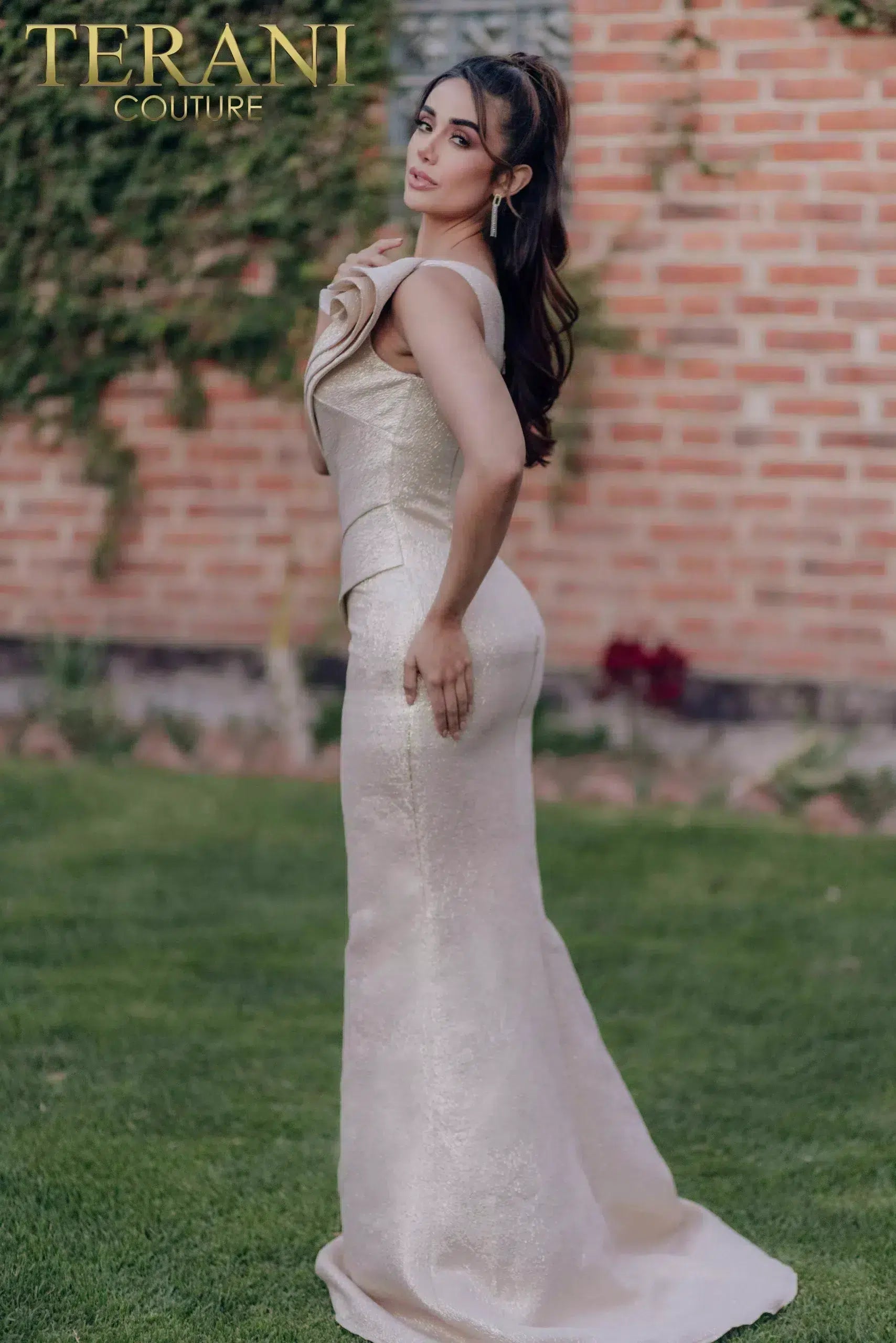 Asymmetrical Sleeveless Mermaid Shiny Metallic Evening Dress - 232E1208