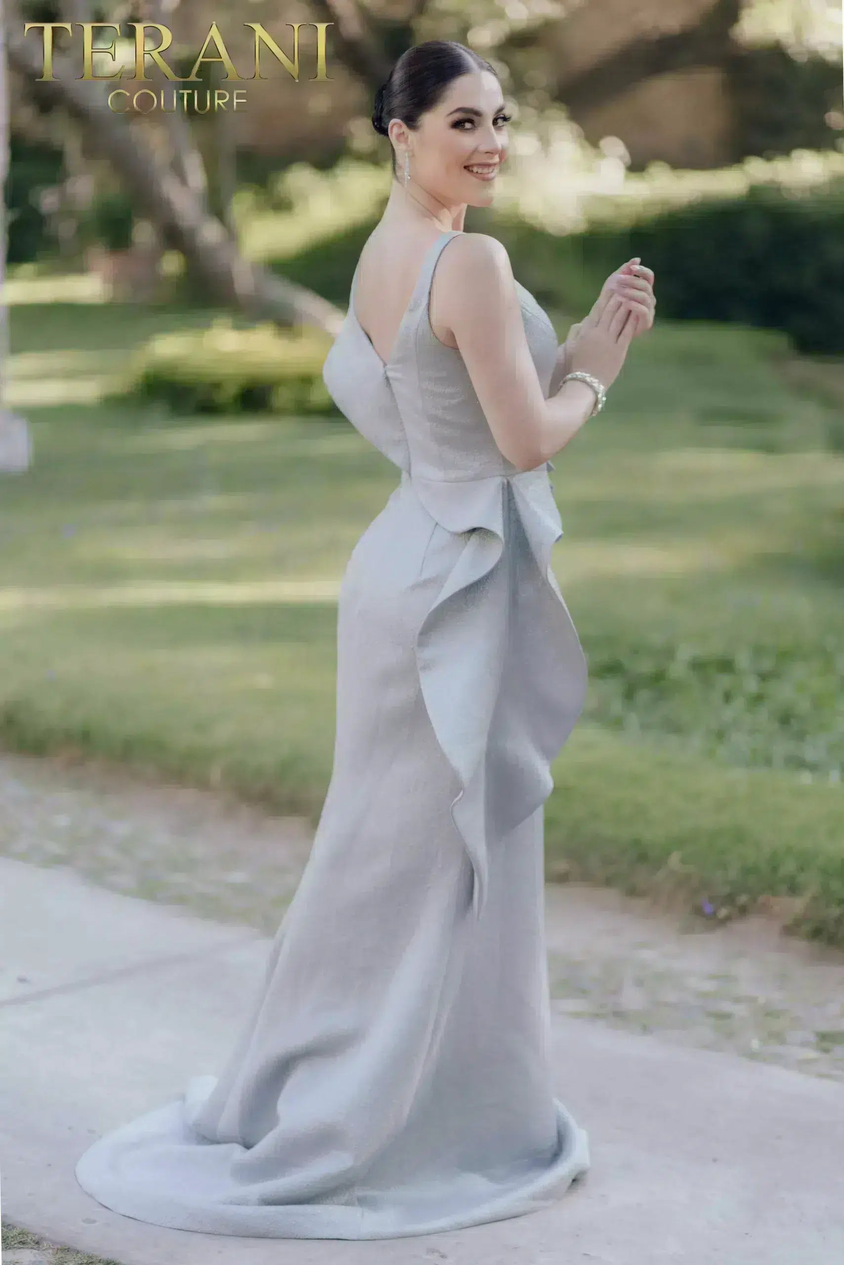 Sleeveless Mermaid One Side Ruffle Collar Evening Dress - 232E1297