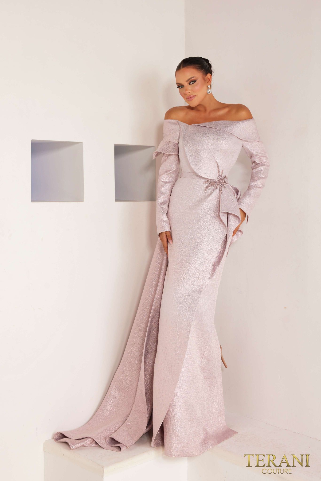 241M2743 Long Sleeves V-Line Off-Shoulder Rose Gold Column Evening Dress