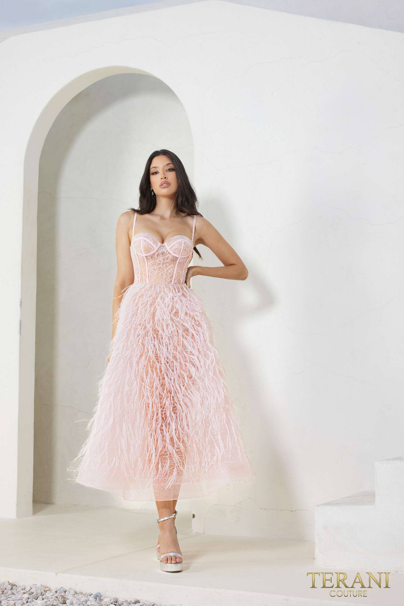 241P2022 A-Line Spaghetti Sleeveless Tea-Length Luffa Prom Dress