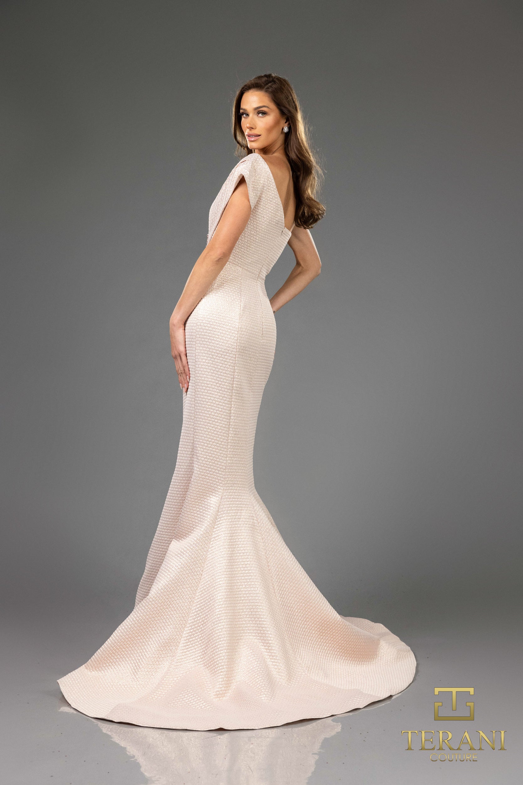 251E4201 Jacquard Asymmetrical Sleeveless Trumpet Dress