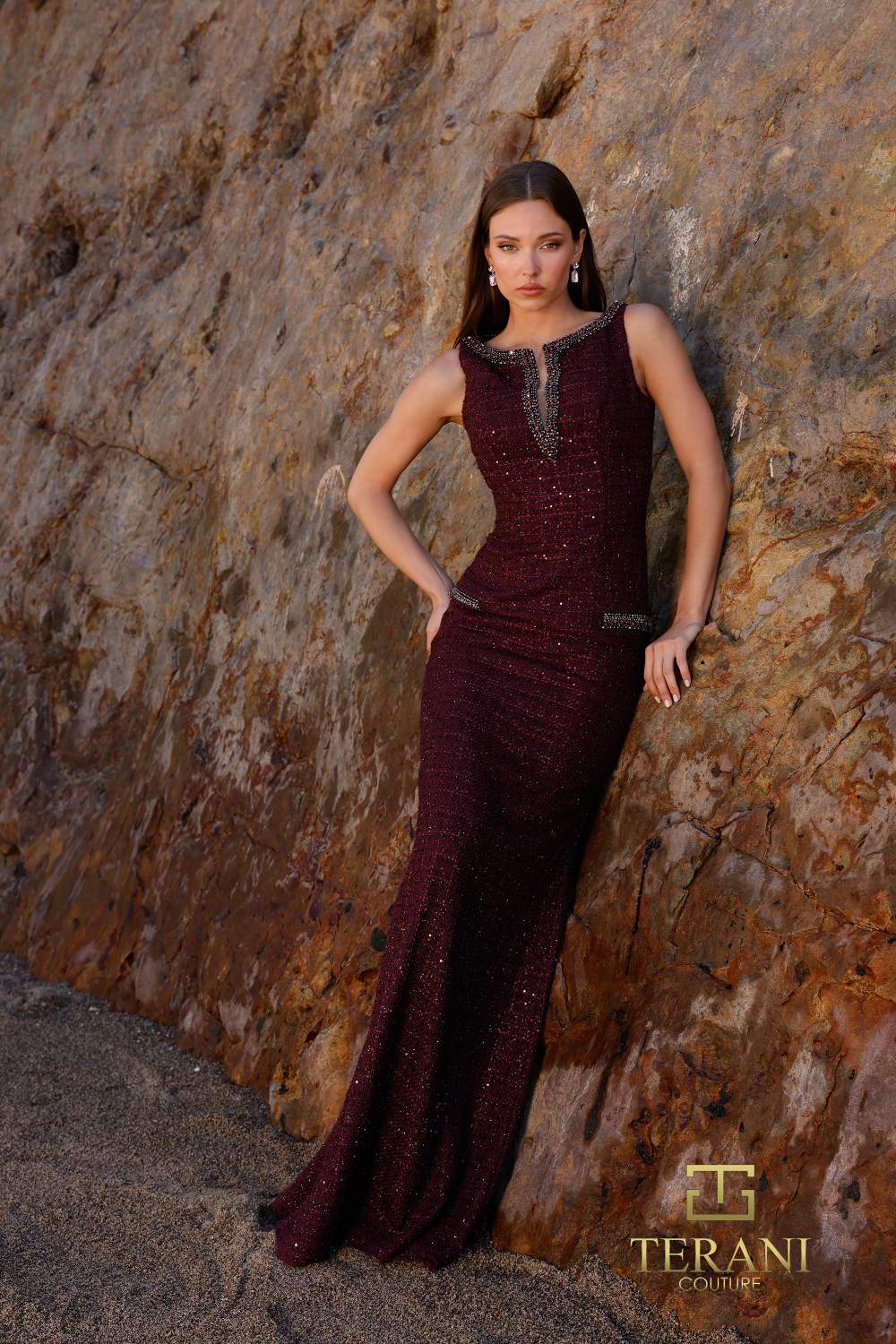 252E5119 - Bodycon Long Evening Dress