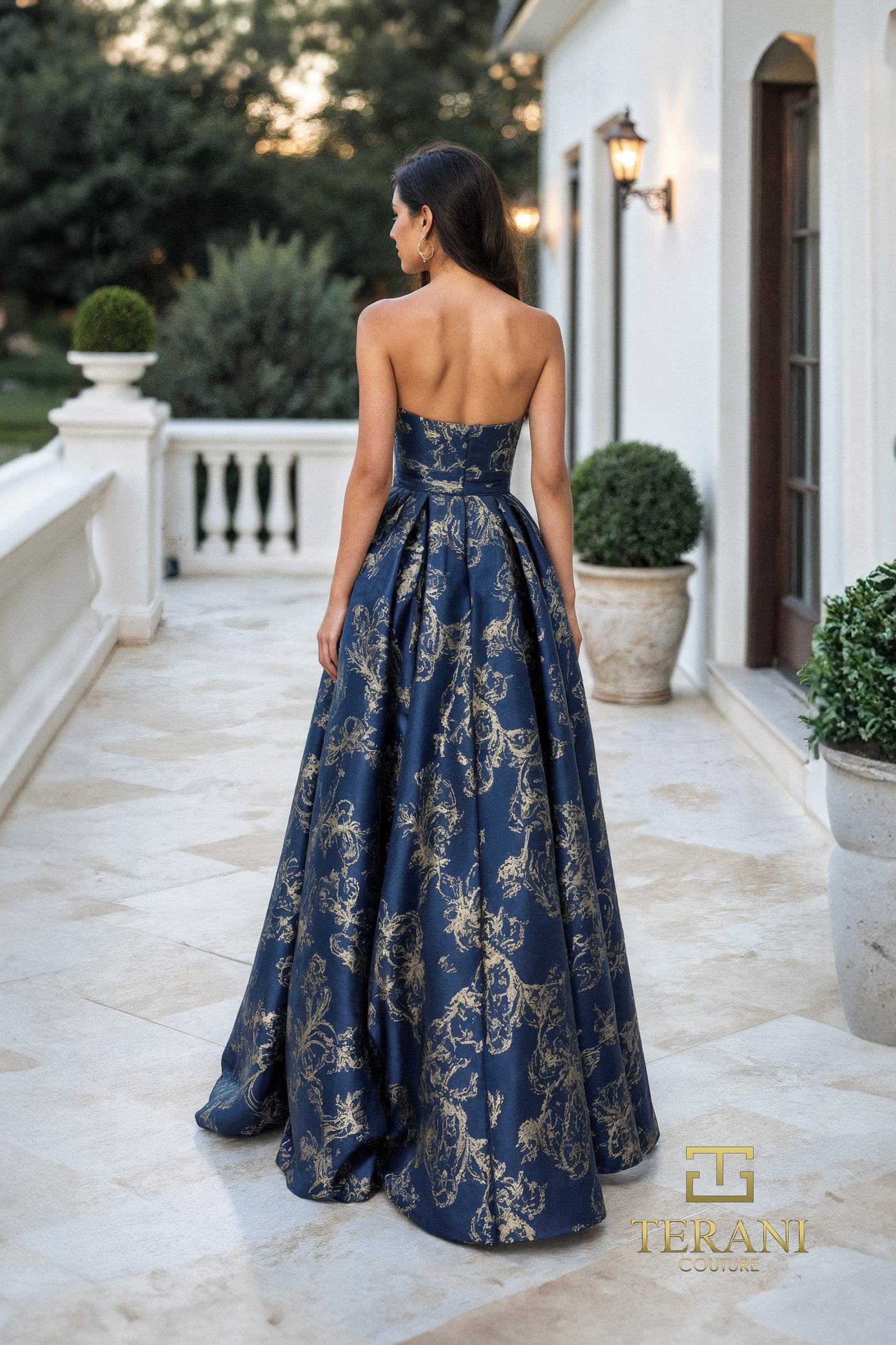 Sweetheart Jacquard Ballgown - 261E6266