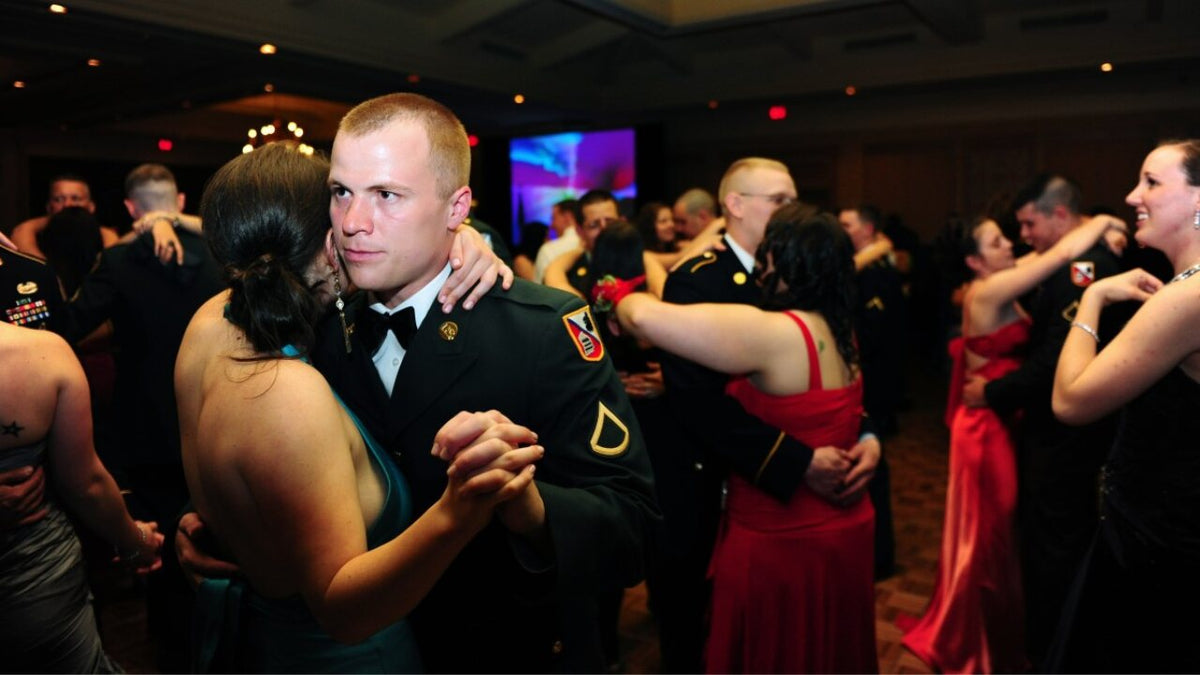 Going To A Military Ball? Here's What You Need To Know Going To A Military Ball? Here's What You Need To Know