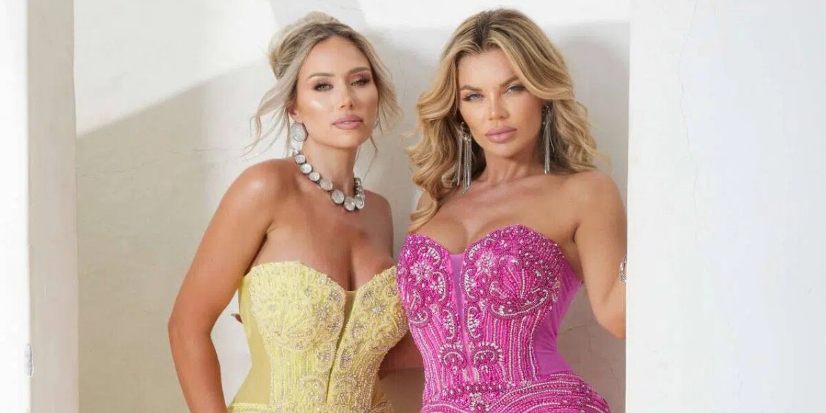 Sexy Dresses For Prom's Special Night