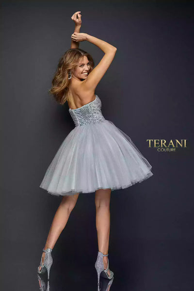 Glamorous Sweetheart Neckline Bodice Covered in Crystals - 1921H0320