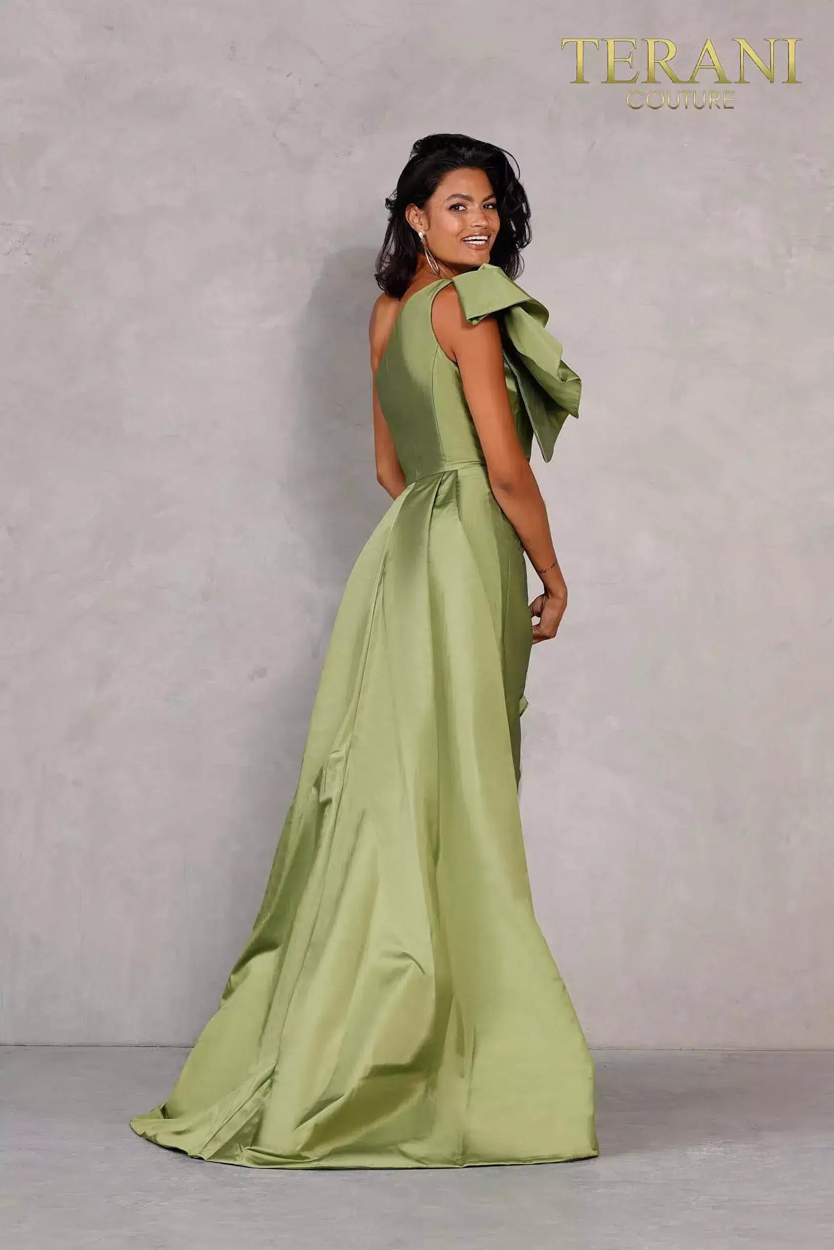 Pewter Evening Dress With Glitz And Glamor