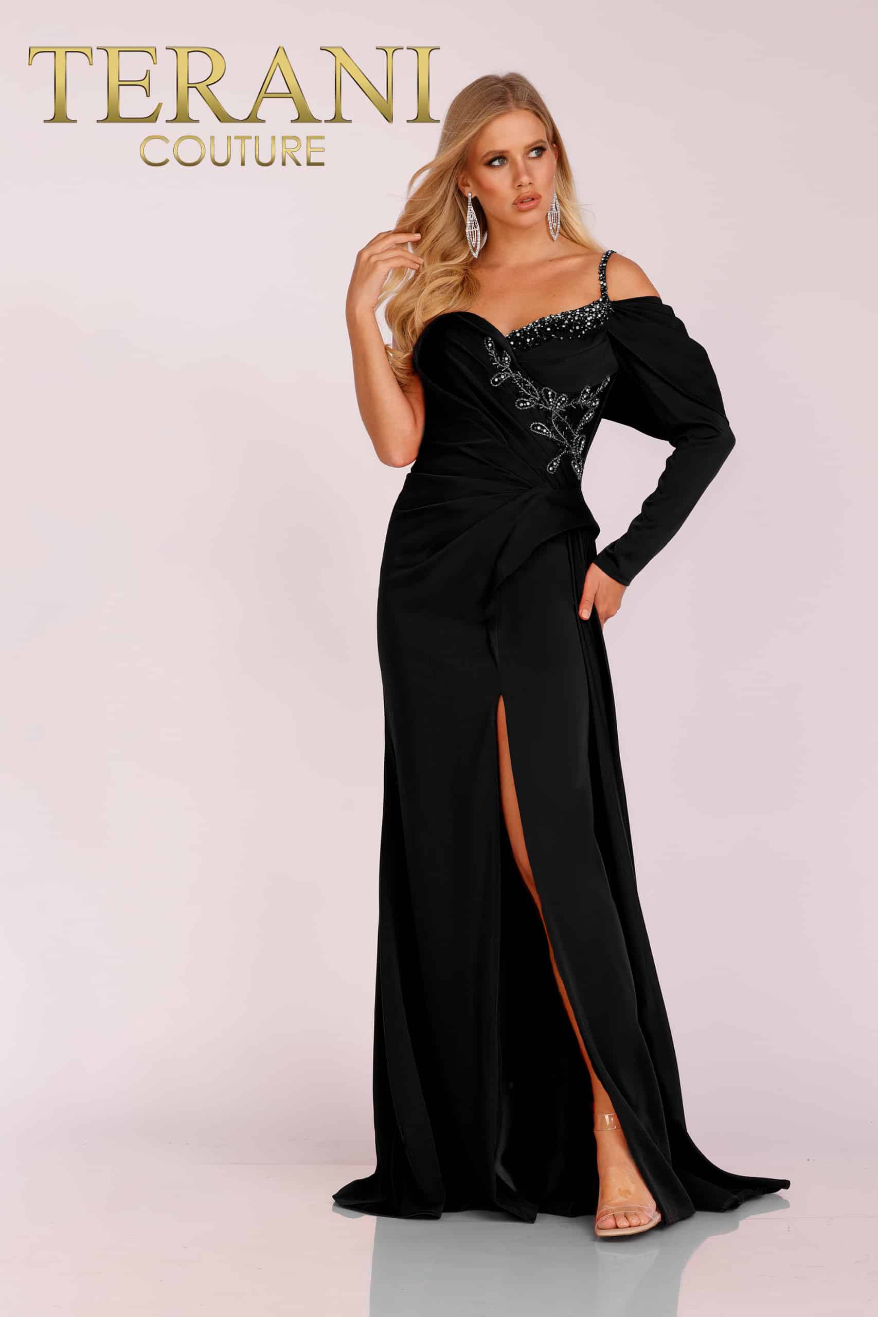 Red Evening Gown with Puffed Long Sleeve- 231E0614