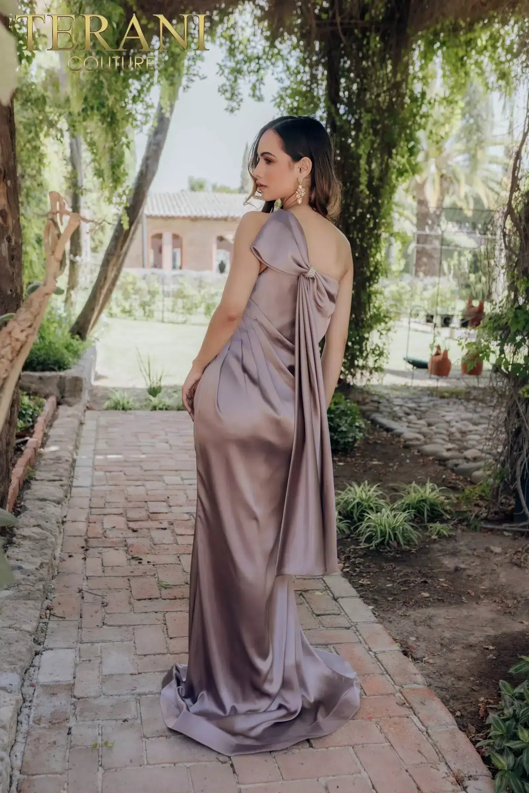 Asymmetrical Sleeveless Satin One Shoulder Evening Dress