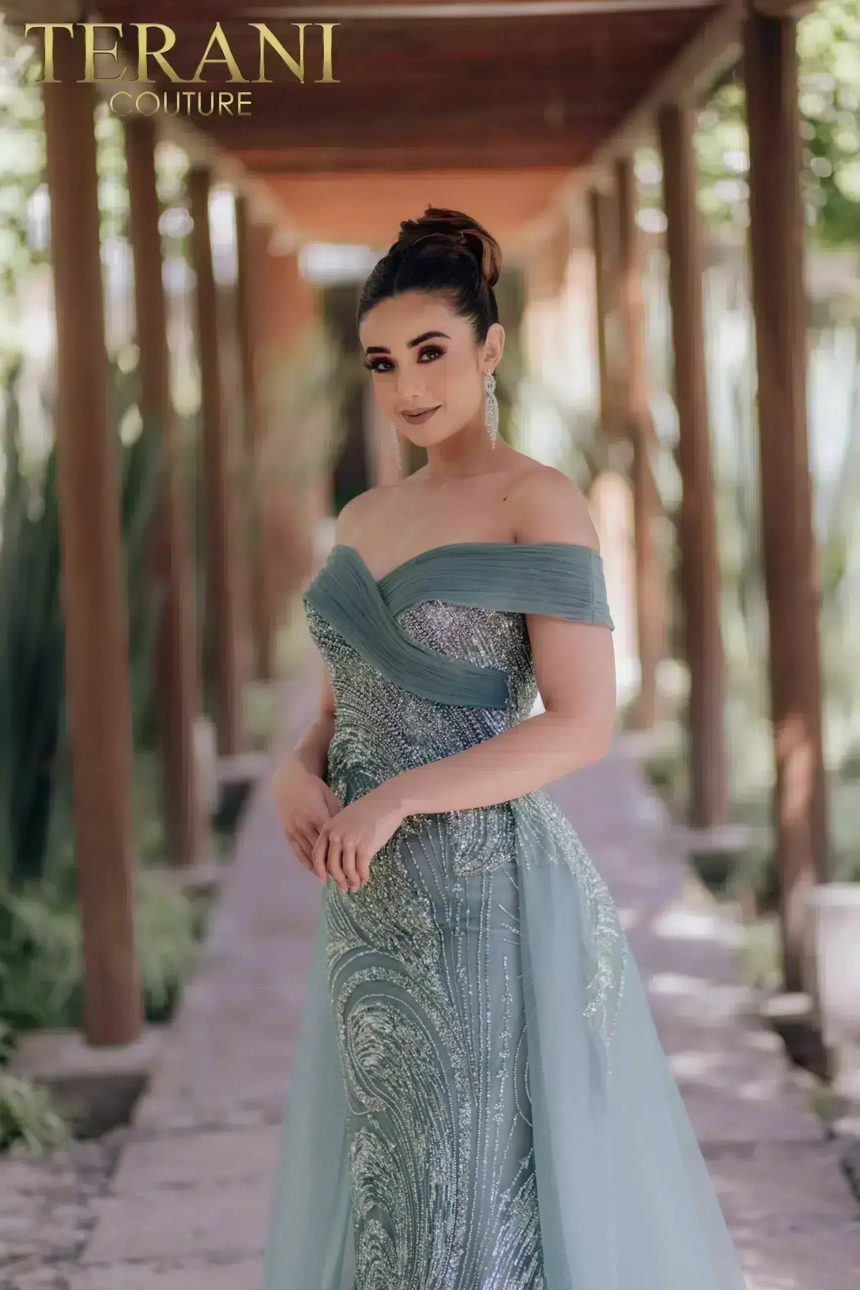 Off Shoulder Mermaid Embroidered Evening Dress - 232E1334
