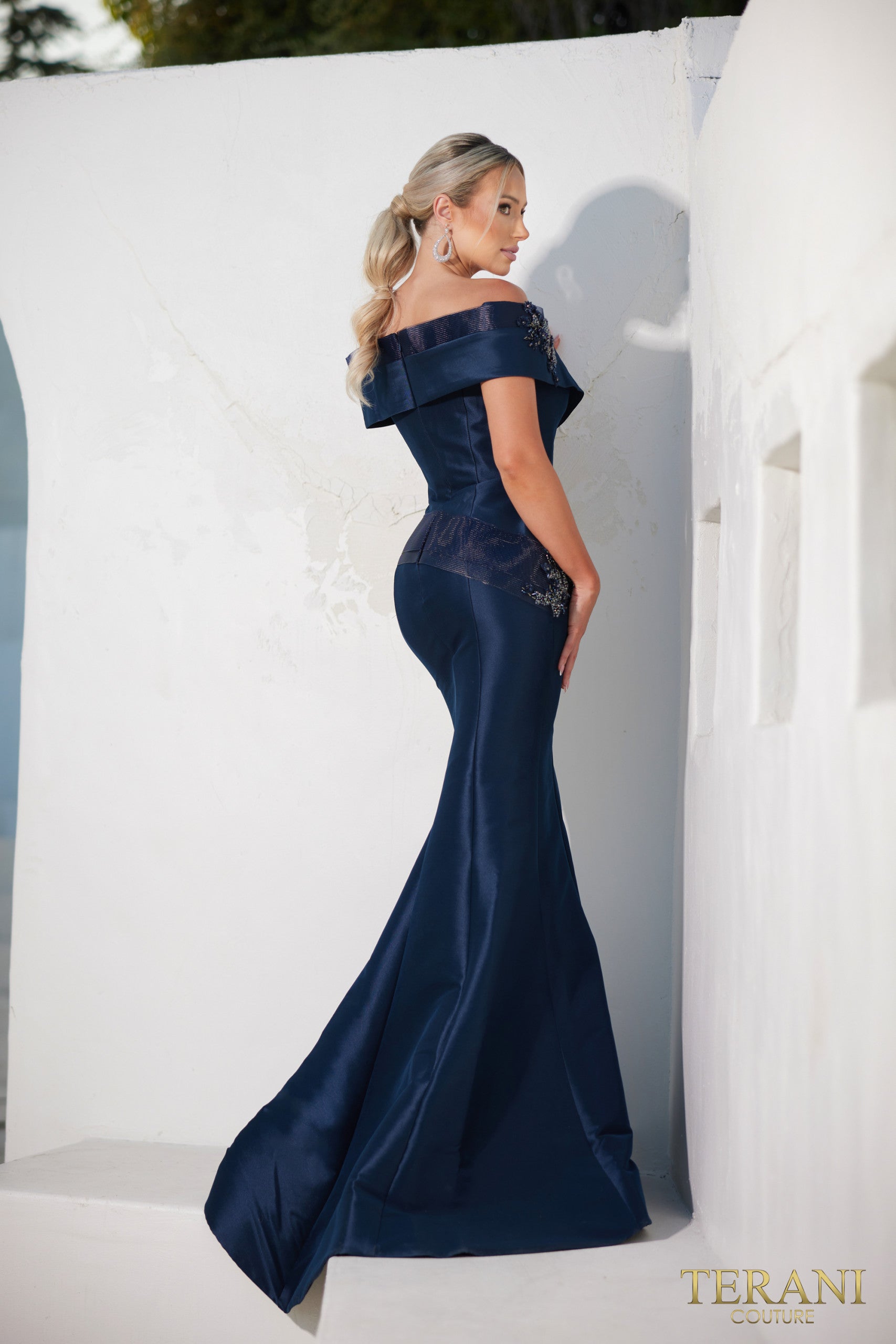 Pleated Neckline Off Shoulder Mid-Thigh Slit Long Dress - 232M1530