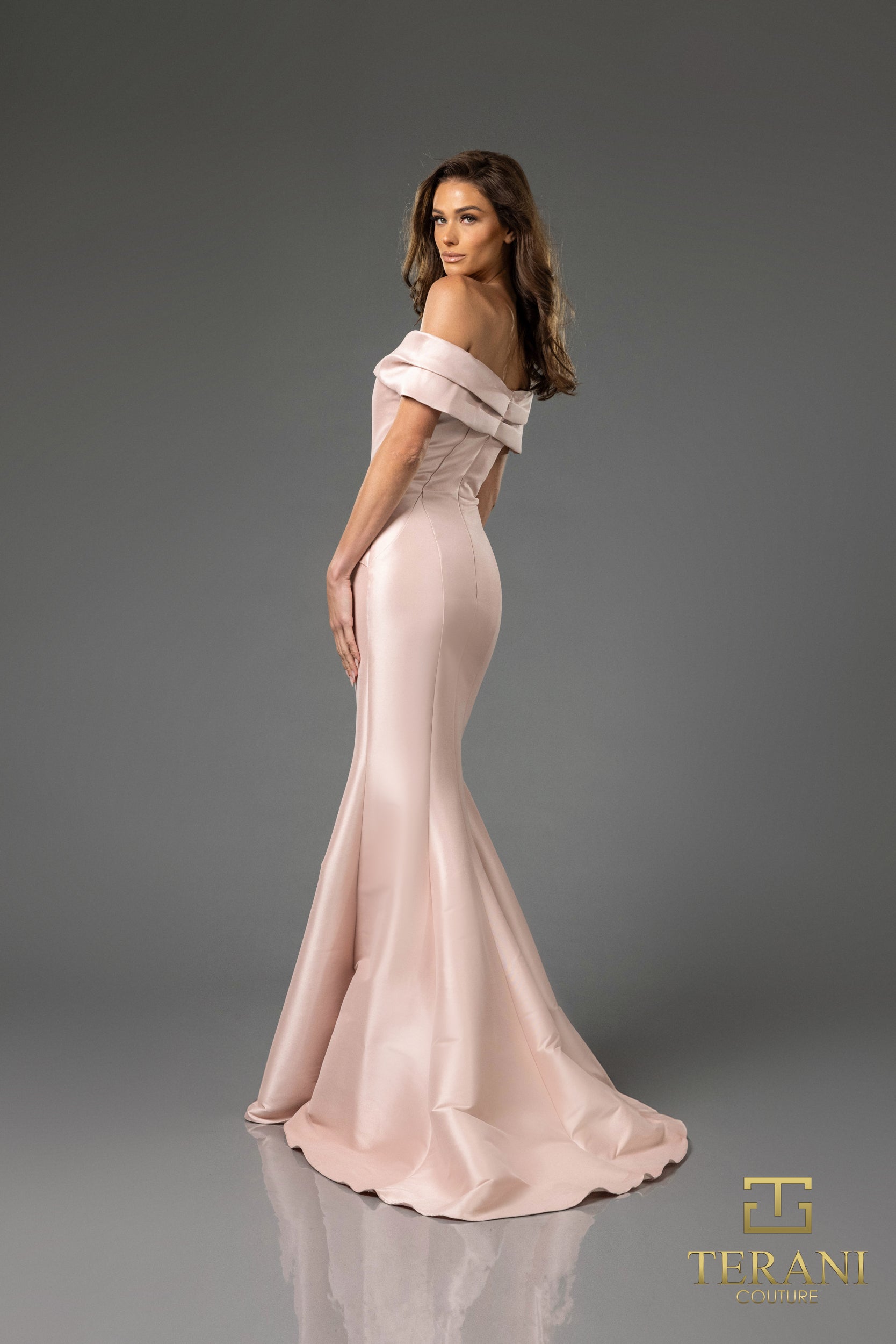 251E4565 Off-The-Shoulder Trumpet Sleeveless Mikado Evening Dress