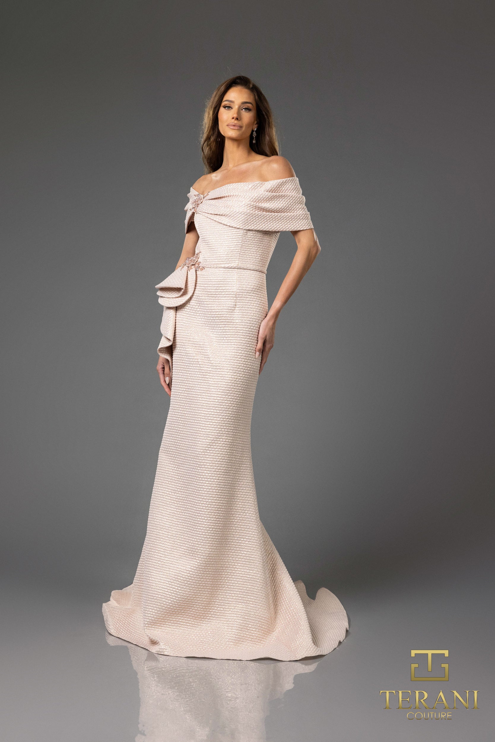 251M4448 Off The Shoulder Metallic Jacquard Long Trumpet Dress