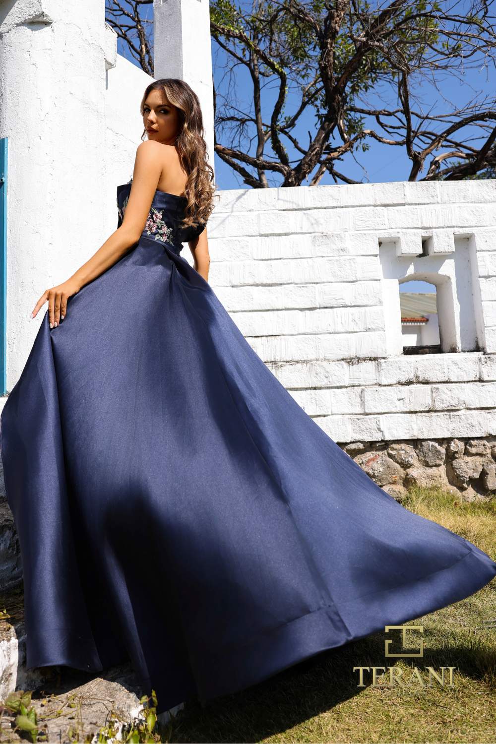 252M5309 - Asymmetrical One Shoulder Fit and Flare Long MOB Dress