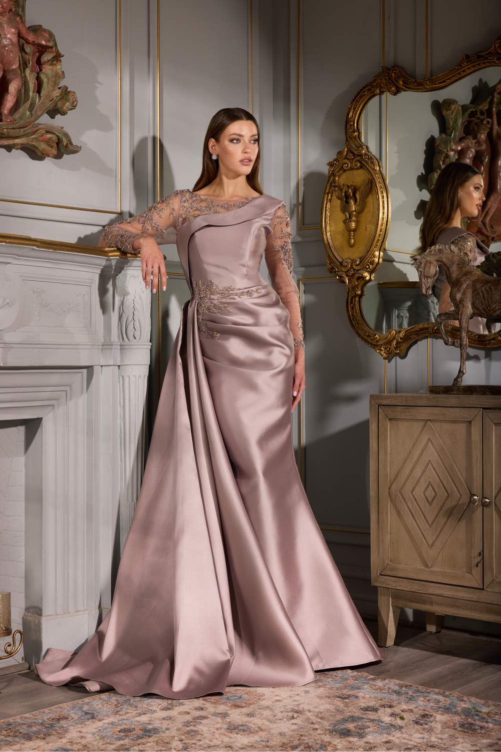 252M5344 - Illussion Neck Side Train Long MOB Dress
