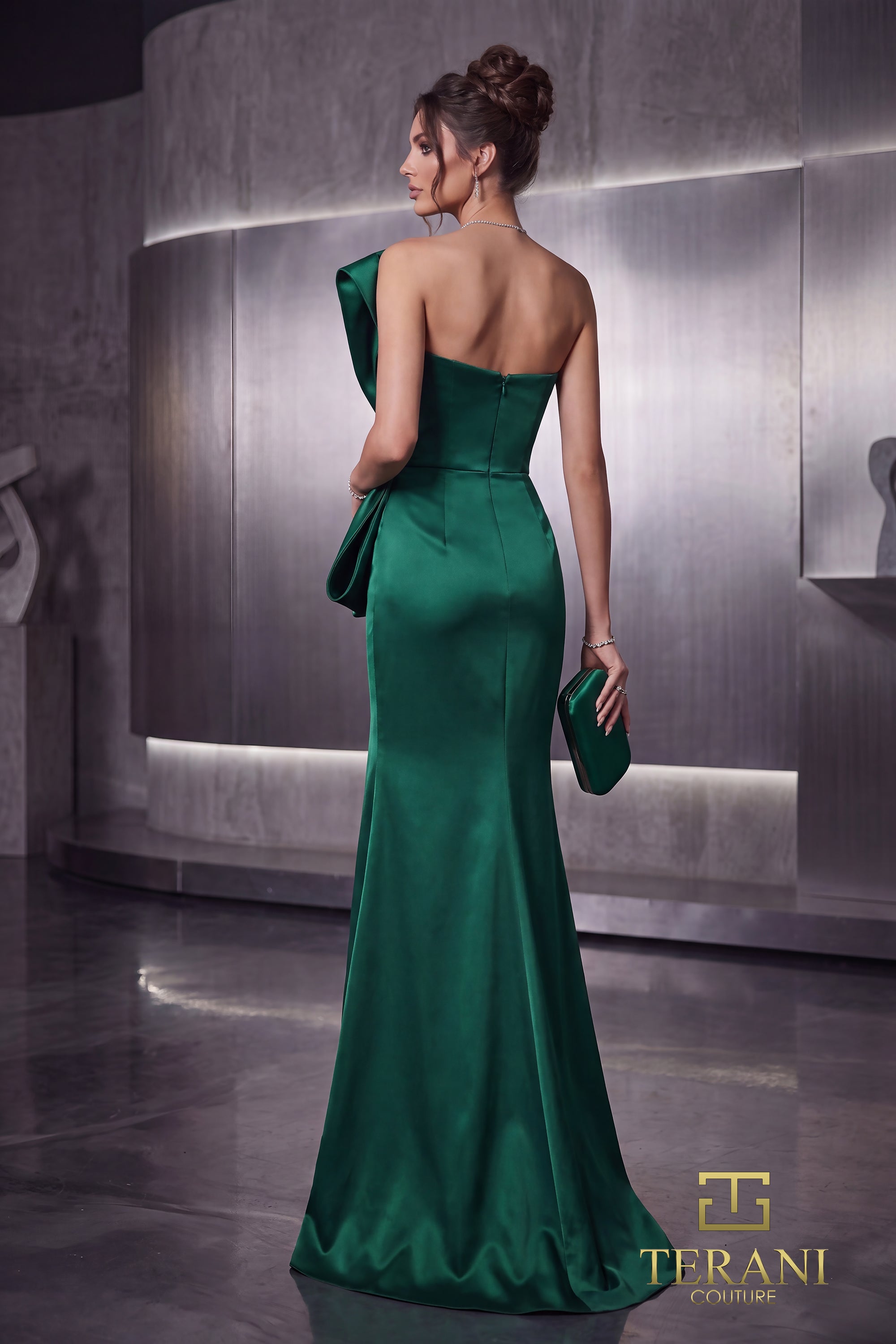 Long Evening Sheath Gown - 262E7358