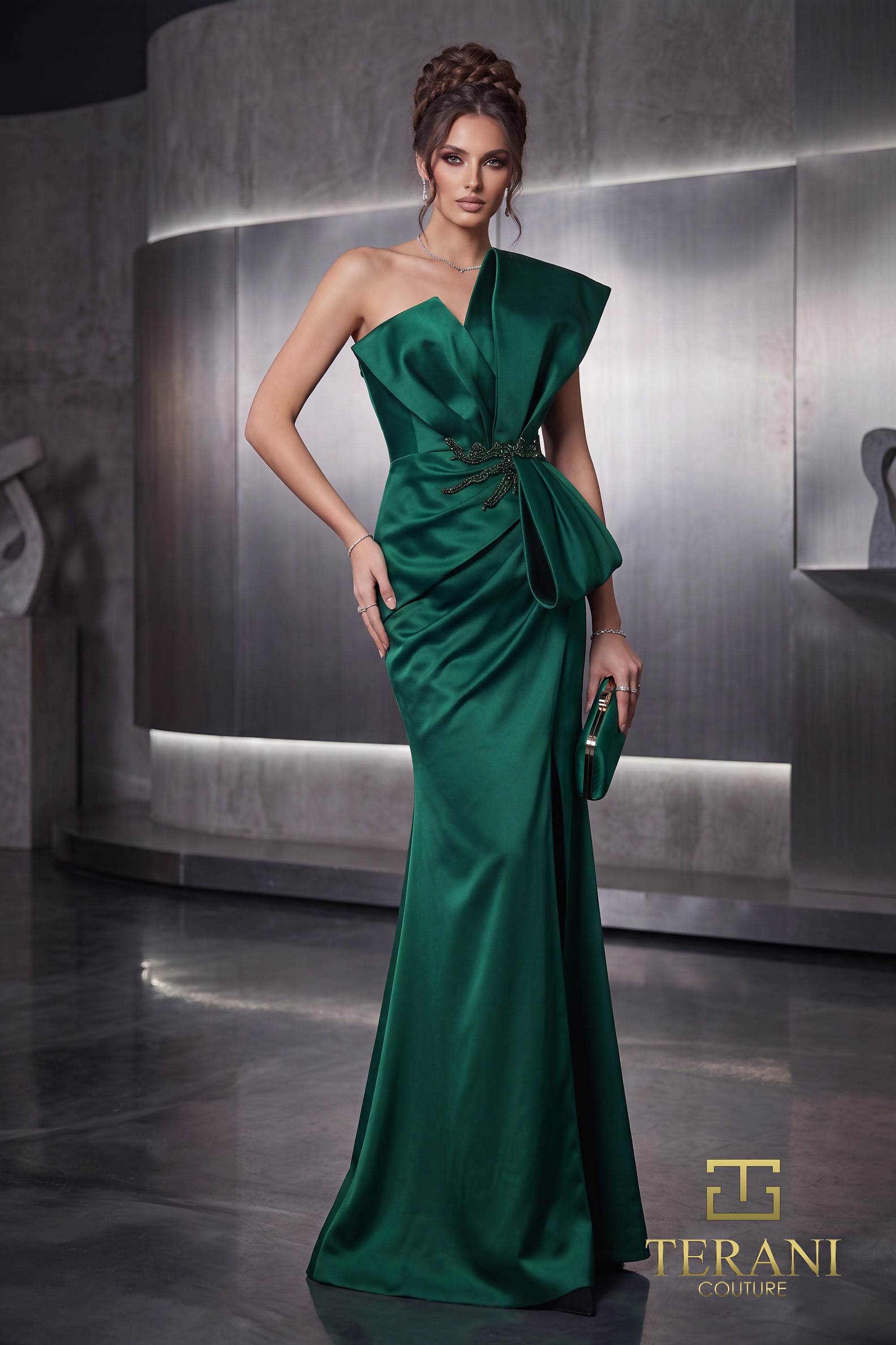 Long Evening Sheath Gown - 262E7358