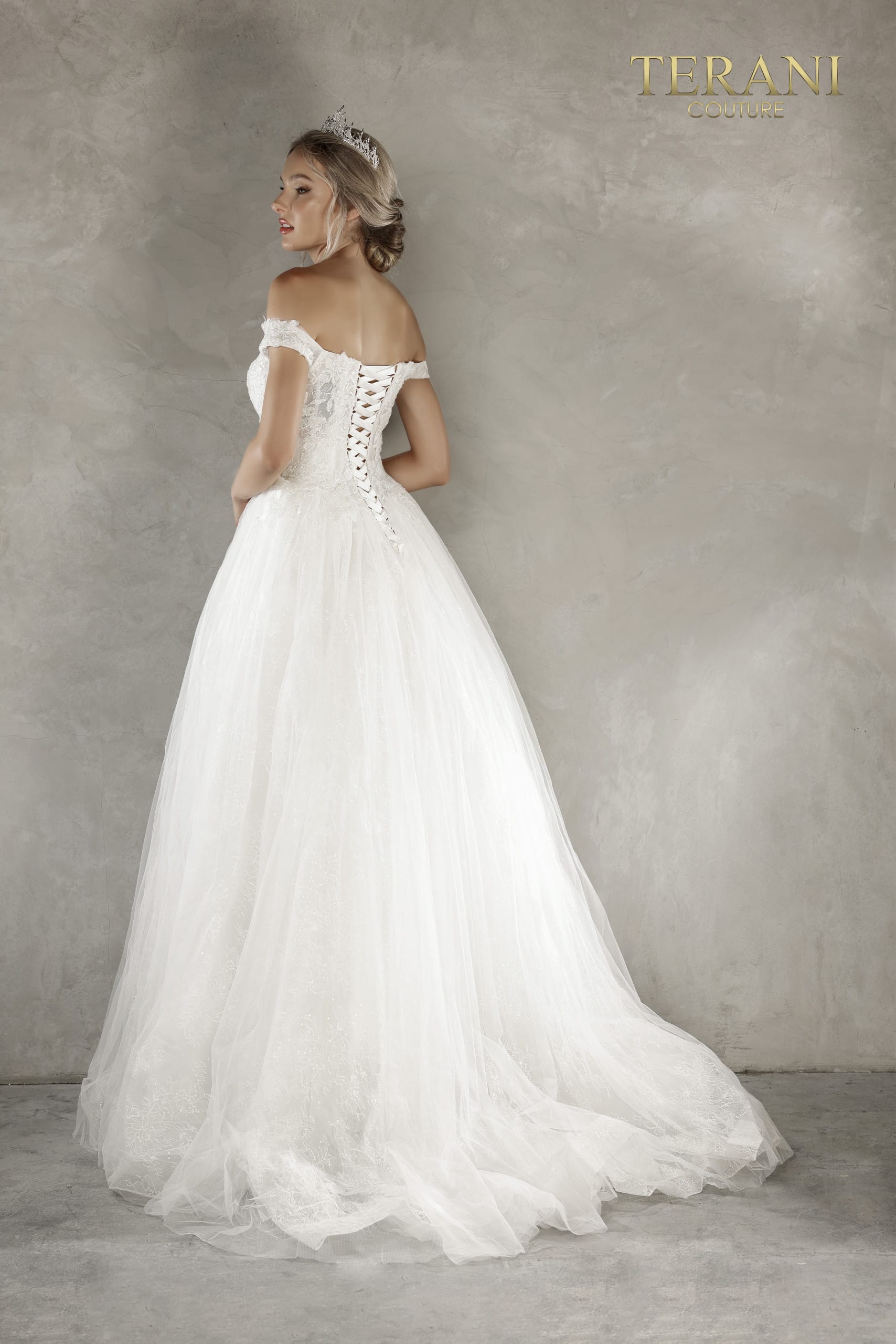 Ivory Off Shoulder Sweetheart Wedding Dress - 2215P0034