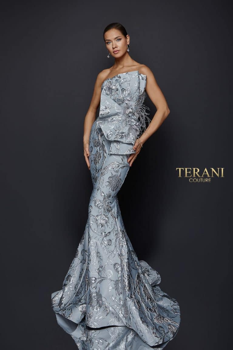 Dramatic Pleat Fan Jacquard Gown - 1921E0137