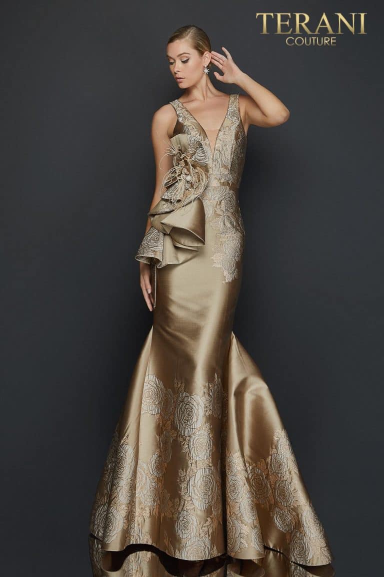 Sleeveless mermaid jacquard evening gown with bow detail - 2011E2056