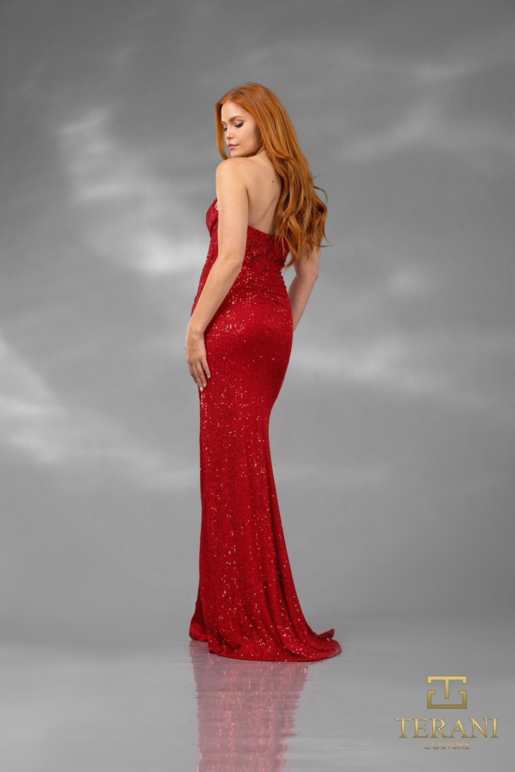 251P4519 Fit And Flare Srapless Long Prom Dress