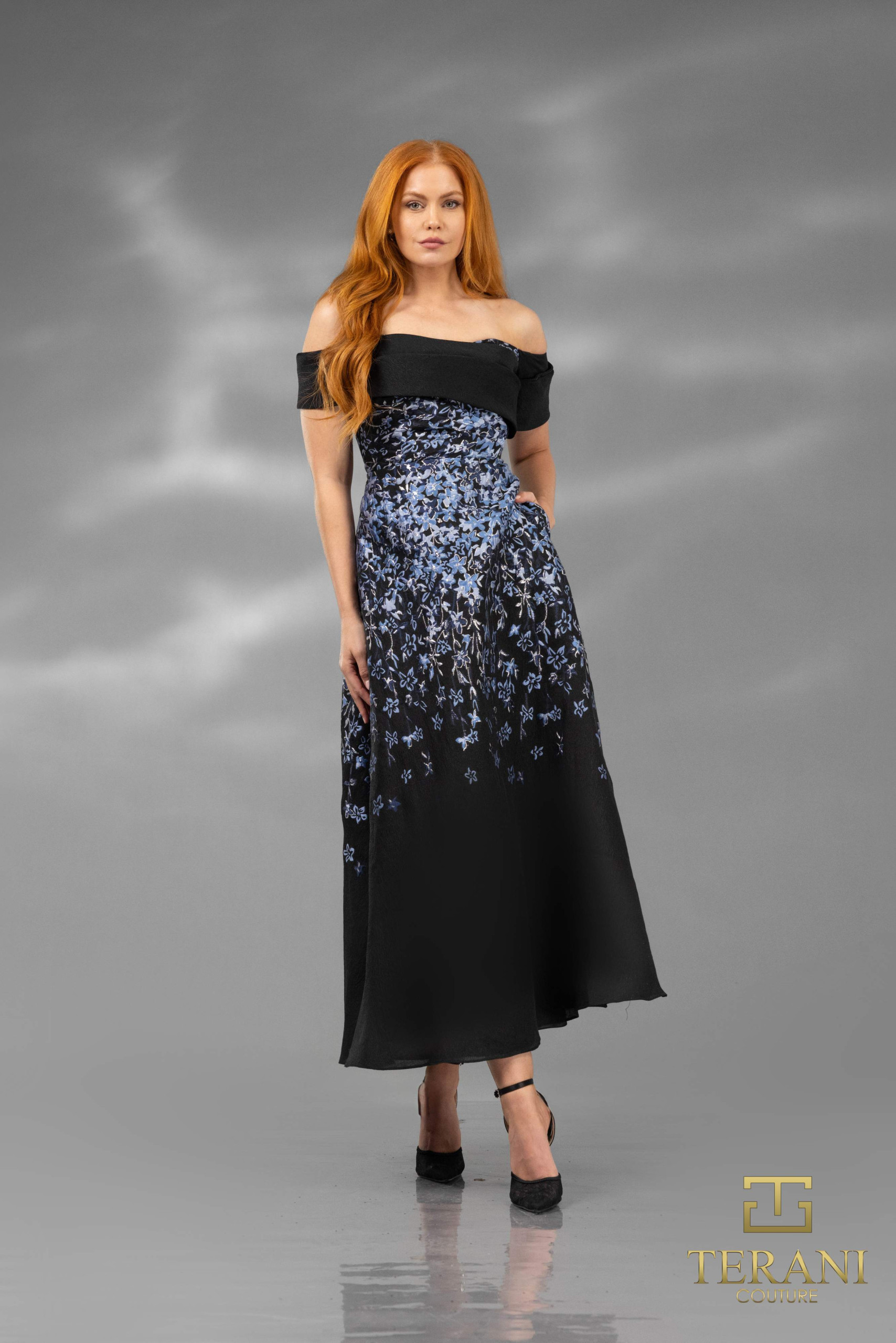 252E5504 - A-line Long Evening Dress