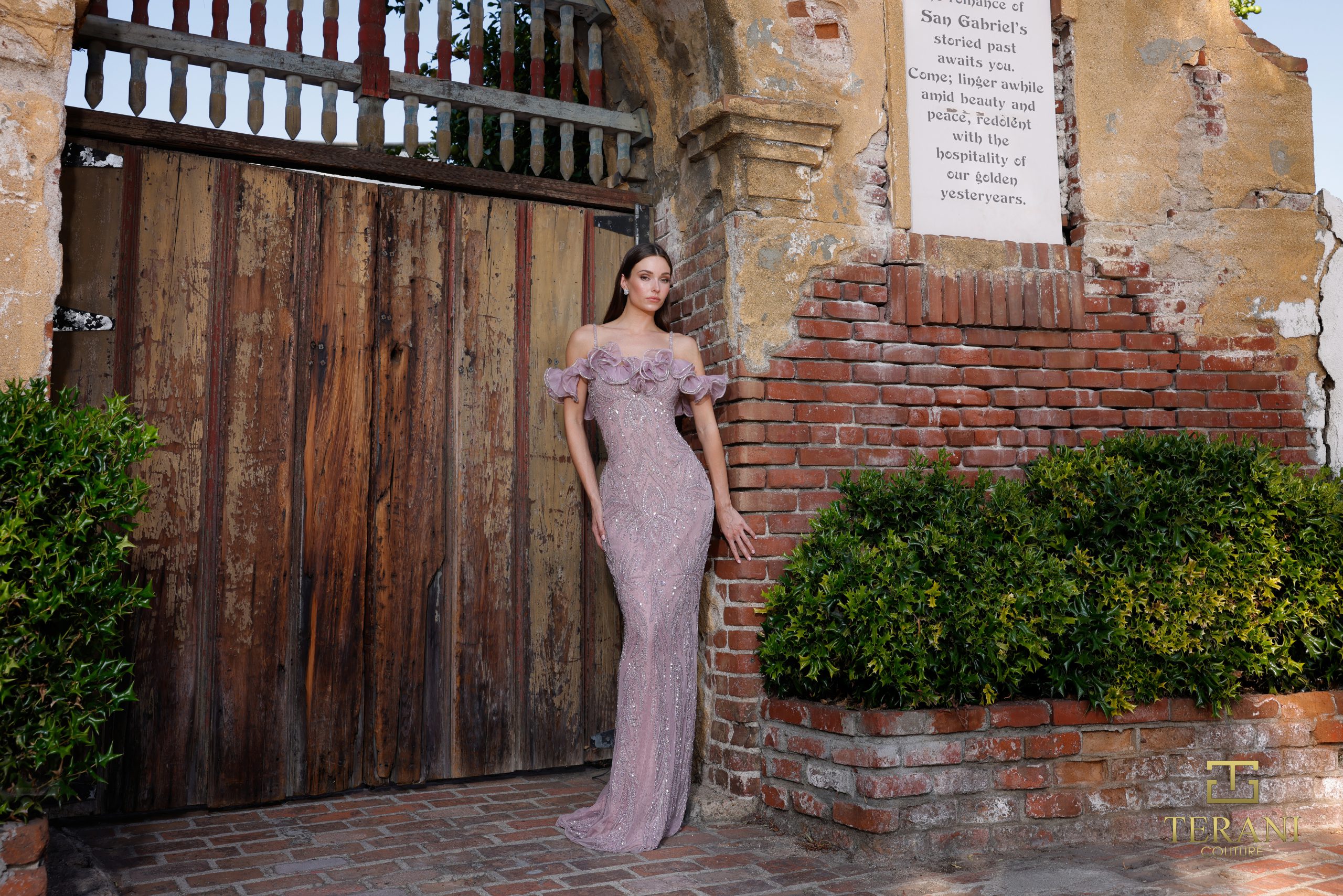 252GL5226 - SPAGHETTI STRAPS OFF SHOULDER RUFFLES