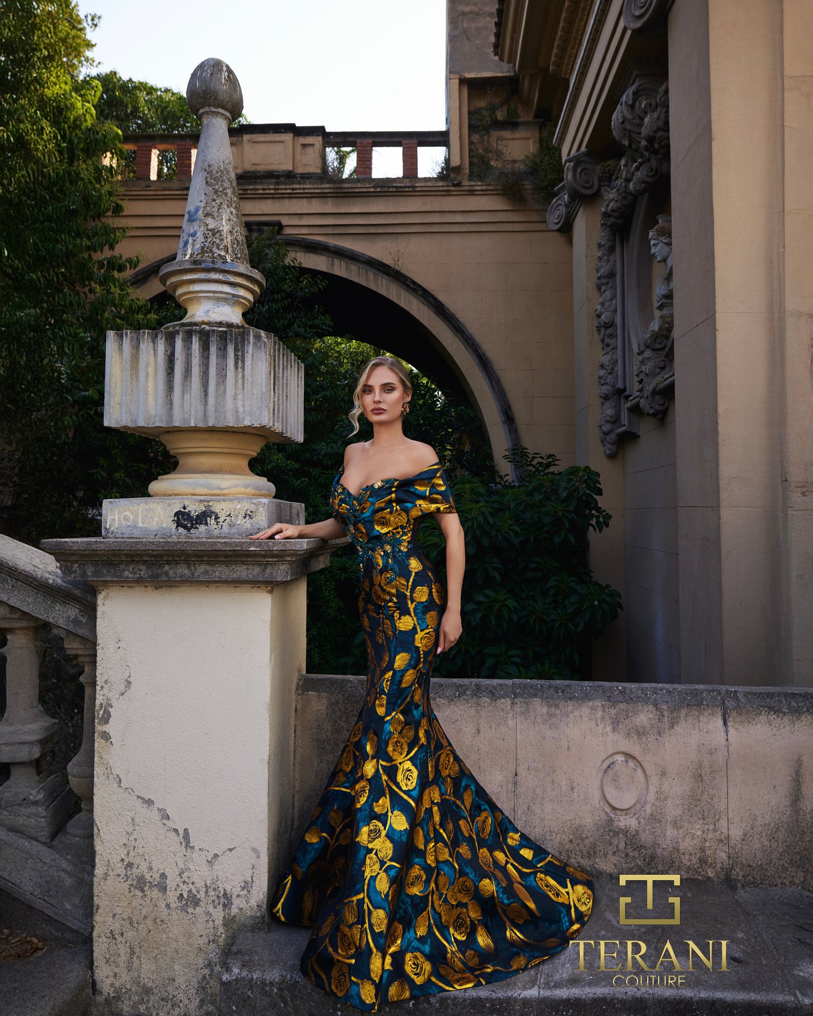 Off-Shoulder Jacquard Mermaid Gown – 261E6273