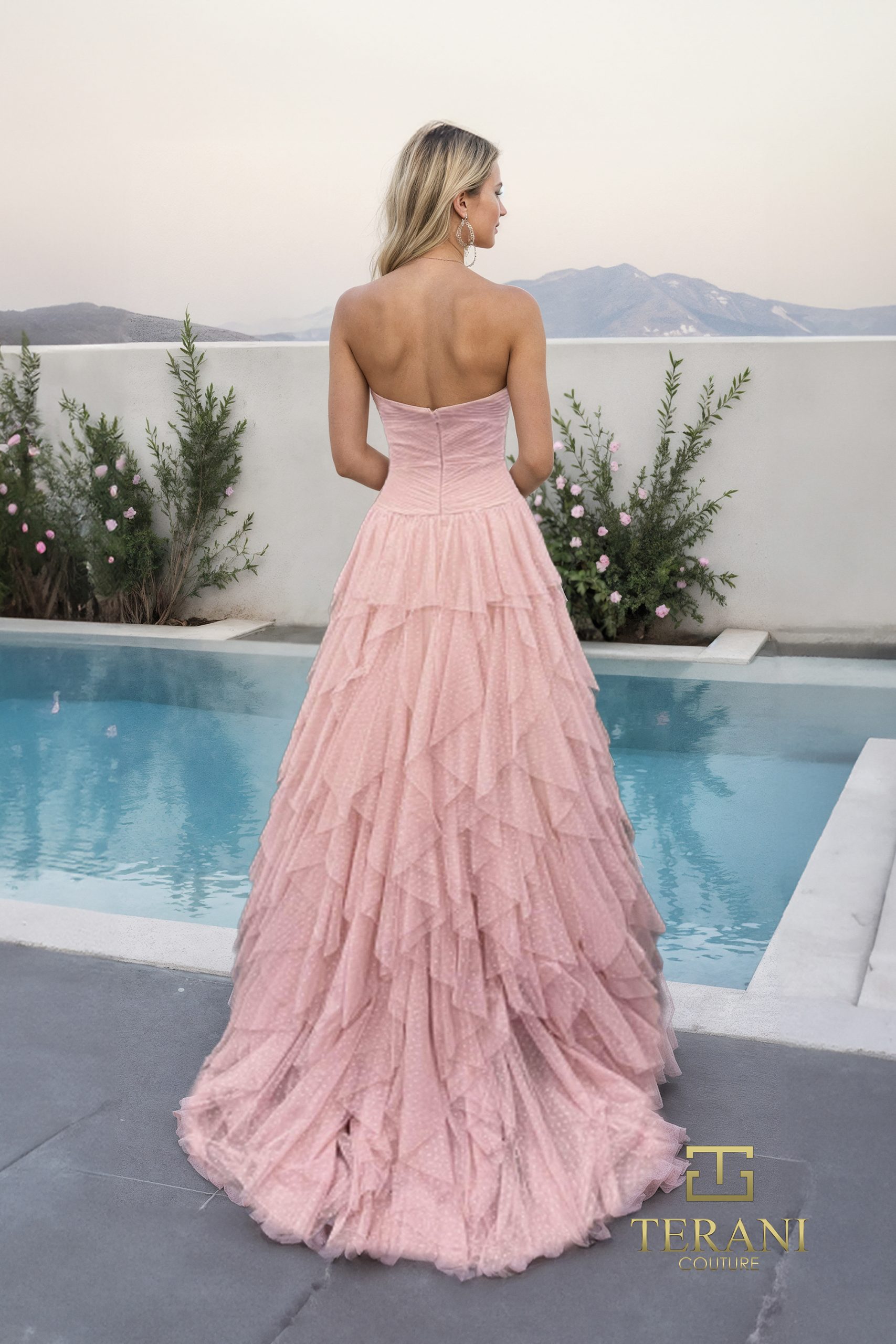 Sweetheart Point de Sprit Tiered A-Line Gown – 261P6042