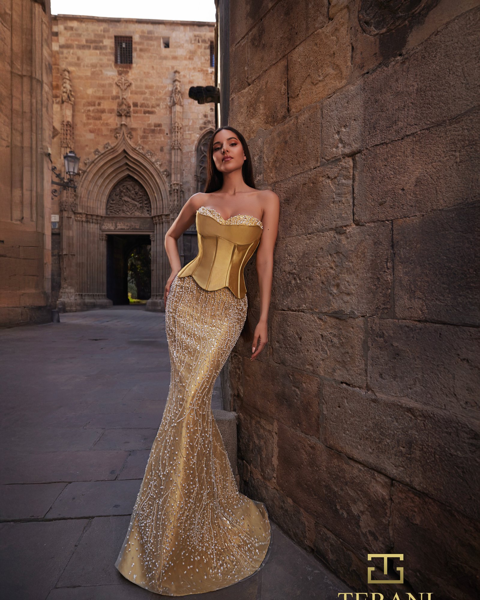 Sweetheart Mikado Mermaid Gown – 261E6238