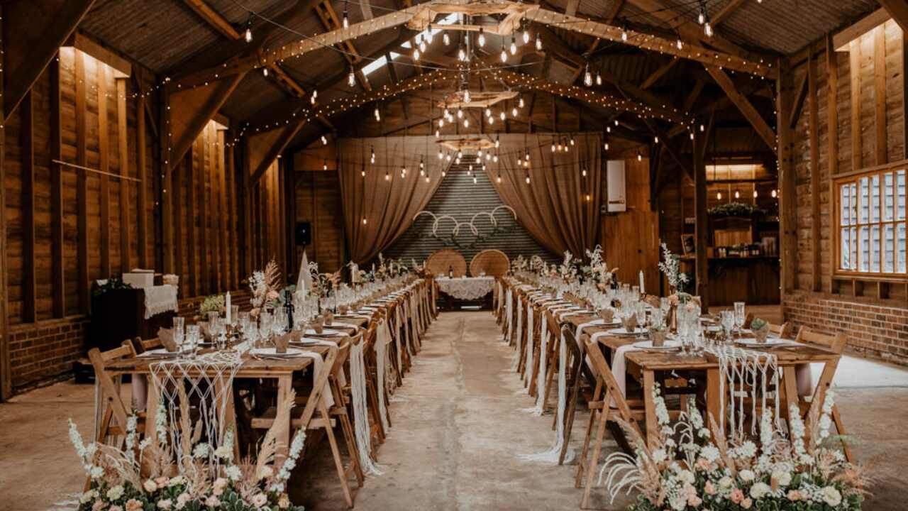 Contemporary wedding with modern design